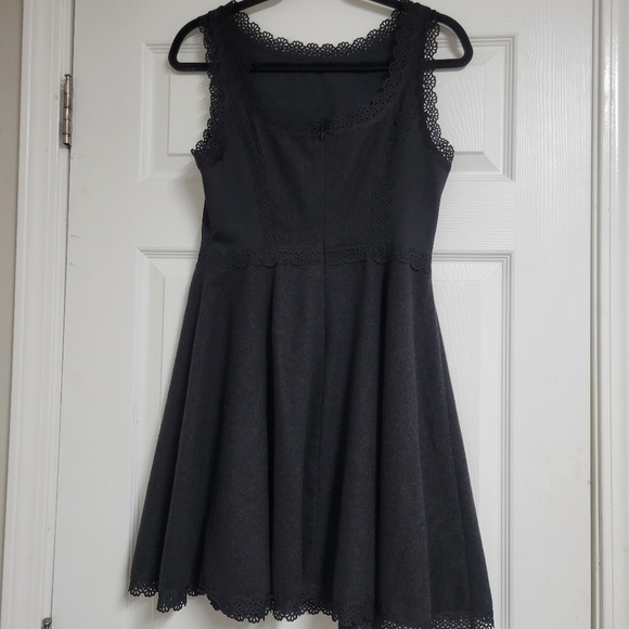 Susana Monaco Black Laser Trim Fit And Flare Dress - Picture 6 of 9